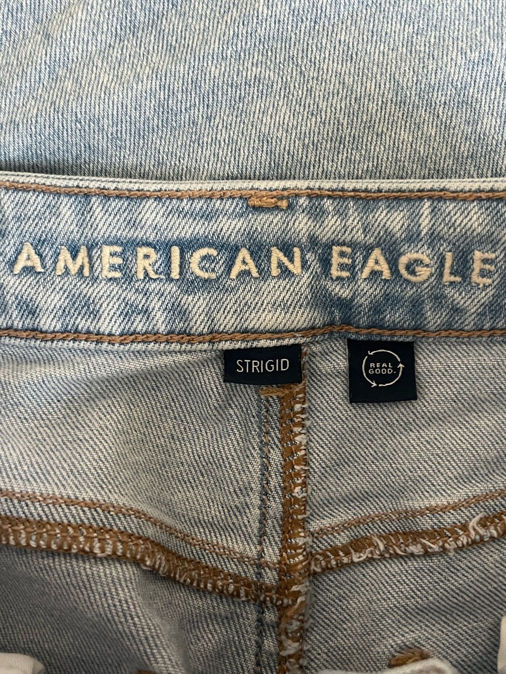 American Eagle Women’s Light Wash Strigid Jeans Size 0 Regular - Picture 8 of 9